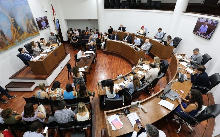 El Concejo aprobó el Presupuesto municipal y la ordenanza Tributaria 2025