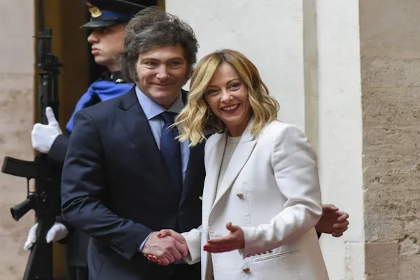 Italia: indignación por el otorgamiento de la ciudadanía a Javier Milei