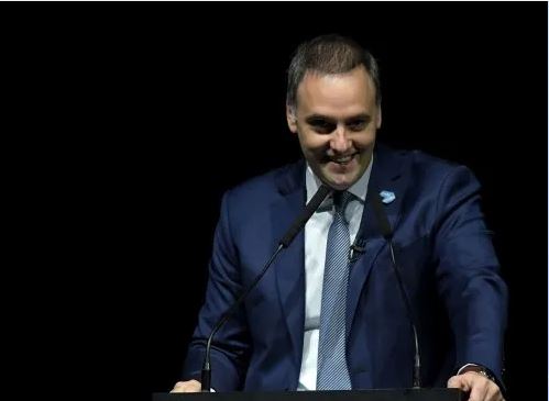 Manuel Adorni no descartó ser candidato: 