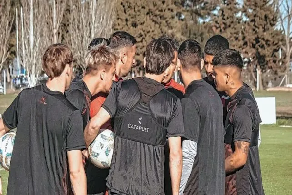 Colón comienza la era Pata Pereyra