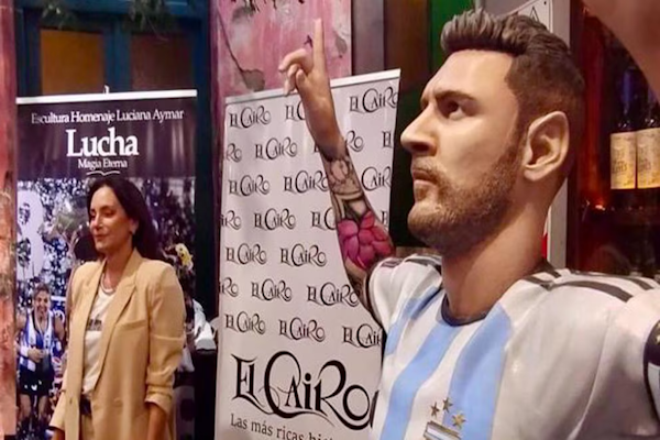 Rosario: Lucha Aymar quedó inmortalizada con una estatua