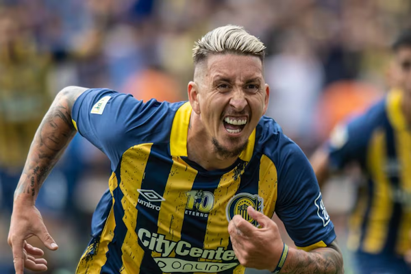 Martínez se fue de Rosario Central tras cuatro años