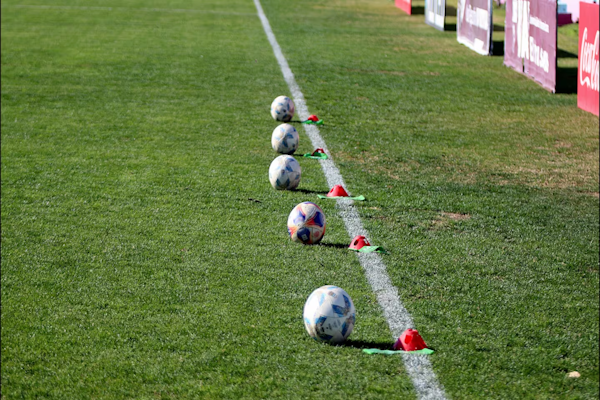 Fútbol femenino: UAI Urquiza pidió descender de la primera división