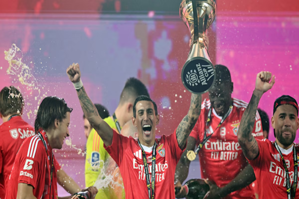 Ángel Di María se consagró campeón con Benfica