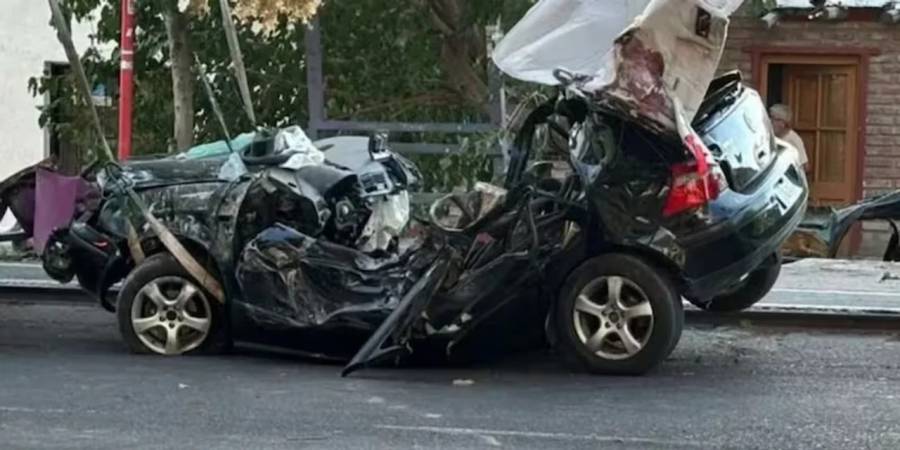 Choque fatal y cuatro jóvenes muertos en Mendoza: el conductor había sacado la licencia dos días antes