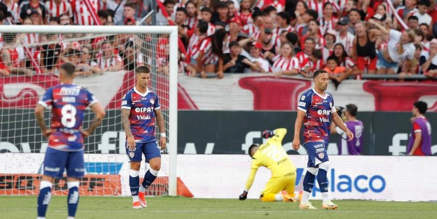 Dura derrota de Unión en La Plata: cayó 3 a 1 frente a Estudiantes
