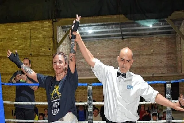 Rafaela: festival de boxeo al aire libre 