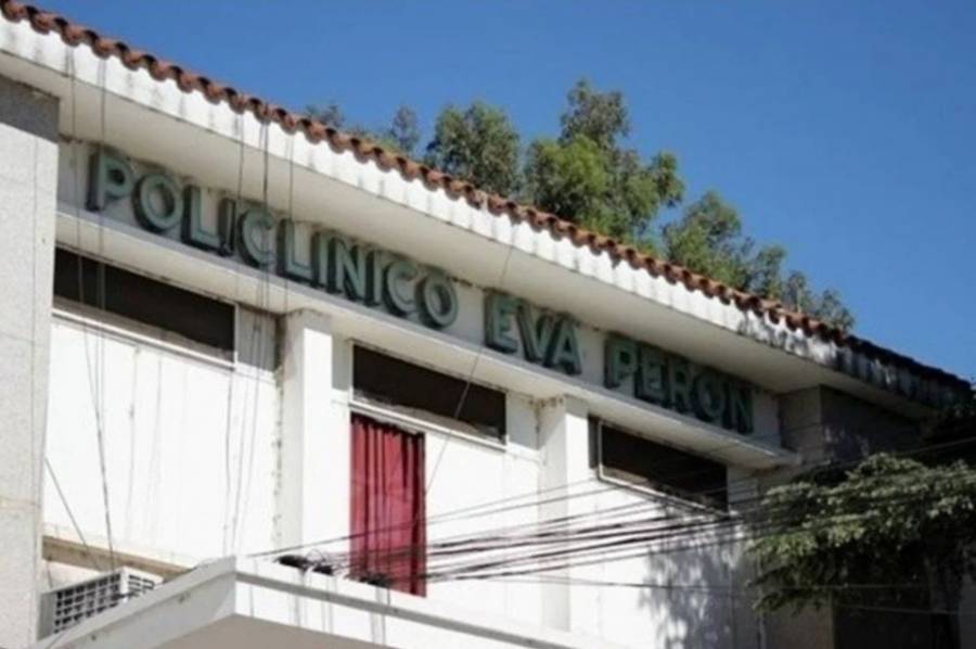 Un policía manipulaba un arma y mató de un disparo a su compañero