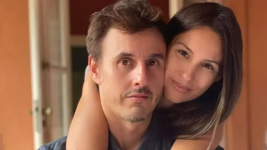 Reapareció el exmarido de Pampita y le hizo un reclamo a la modelo