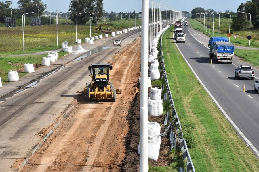 Operativo Cosecha: coordinan acciones para mantener el tránsito fluido mientras avanza la obra del tercer carril de la autopista
