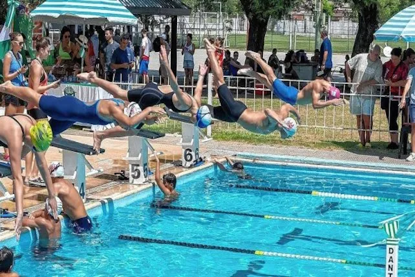 40ª edición: se concretó el Torneo de natación Dante Bonazzola