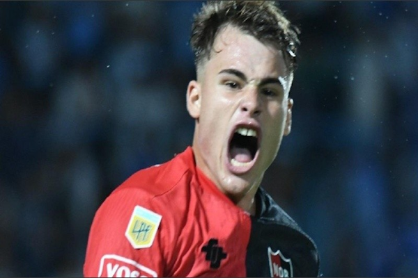 Newell ´s logró su primer triunfo ante Atlético Tucumán