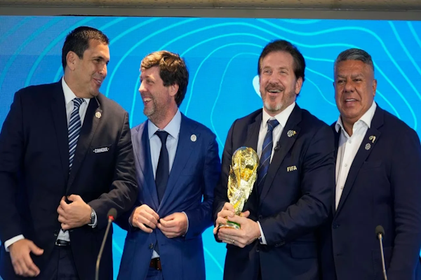 Mundial 2030: se propone a FIFA que se dispute con 64 selecciones