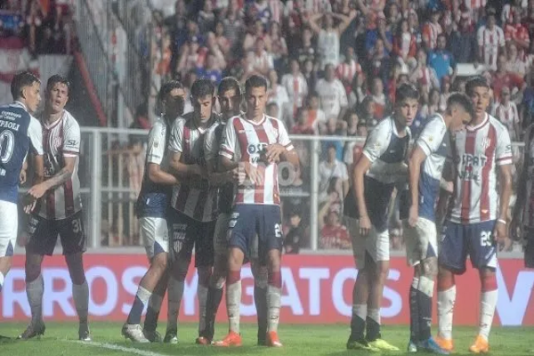 Unión llega con una llamativa estadística en el Apertura