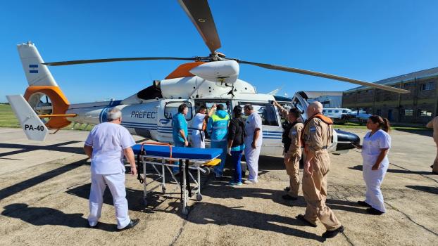 Prefectura aeroevacuó a un hombre herido en la Isla Martín García