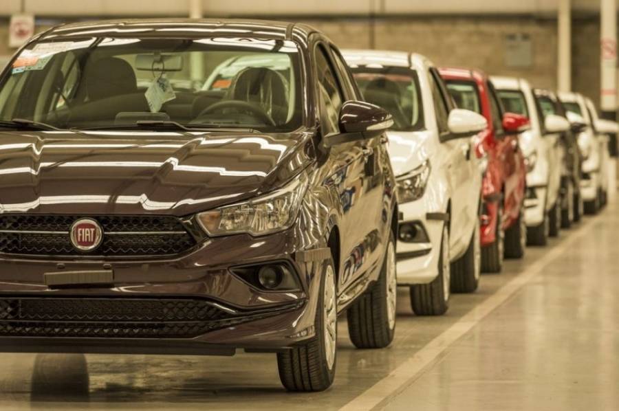 Cuántos sueldos se necesitan para comprar un auto 0km