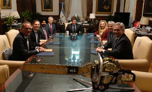 El Banco Mundial prepara un “apoyo significativo en el corto plazo” para la administración de Javier Milei