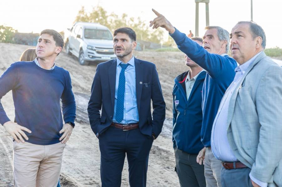Pullaro: “La obra del puente Santa Fe-Santo Tomé no se para y ningún burócrata nos va a decir qué hacer en la provincia”