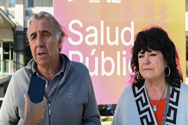 La salud pública incorpora innovadora técnica de neurocirugía 