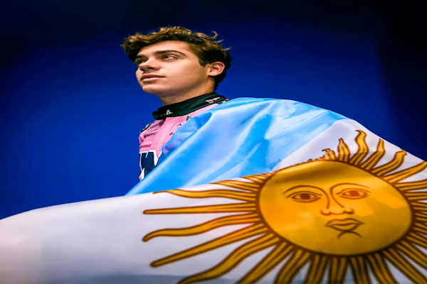 Colapinto brilló en Monza y superó a Paul Aron