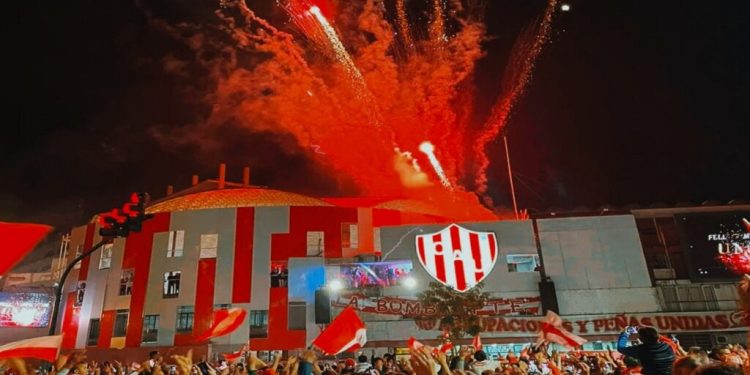 Unión prepara el festejo de cumpleaños para después del partido con Defensa