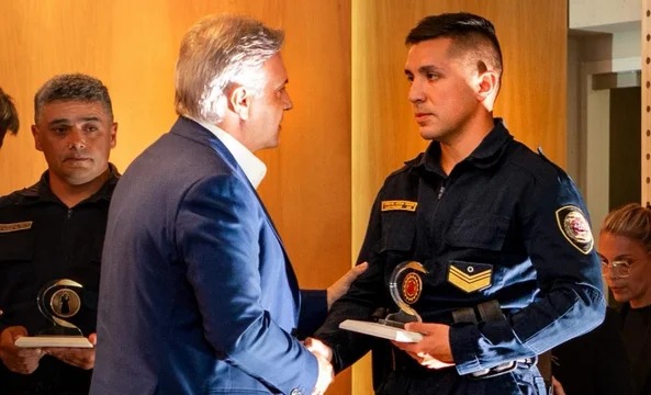 Llaryora pidió agravar las penas para quienes agredan a policías