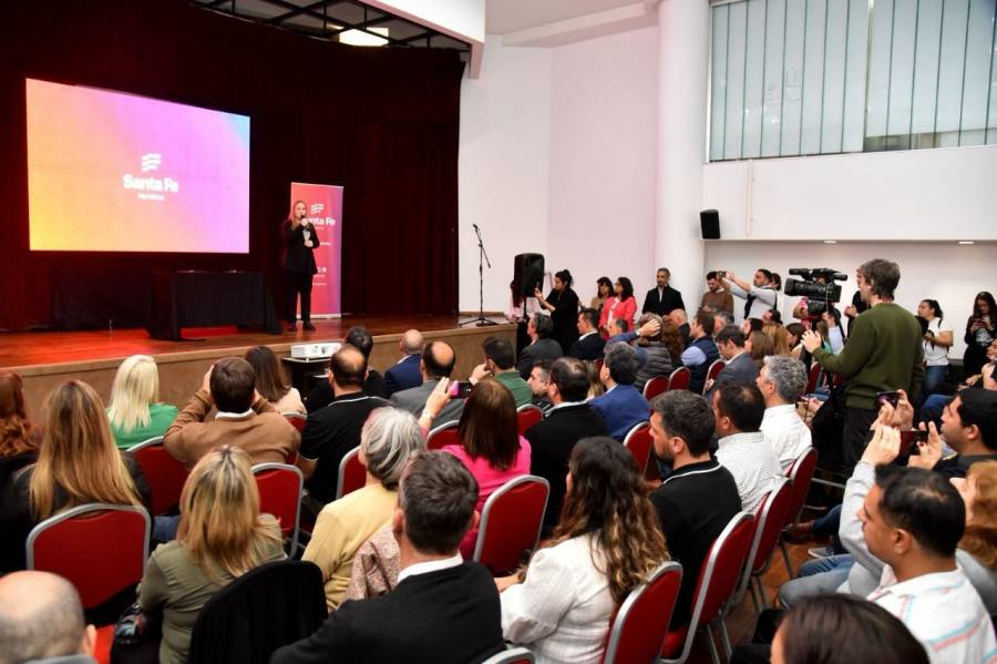 Activa Emprendedor: más de $ 2.200 millones destinados a fortalecer proyectos santafesinos