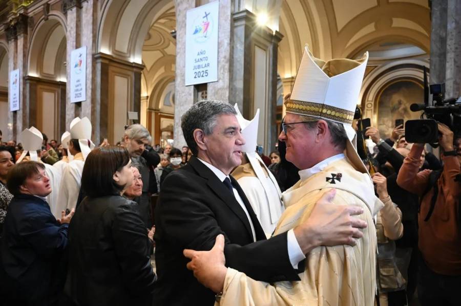 Jorge Macri en la misa por el fallecimiento del papa Francisco: “Su legado es de humildad y compromiso”