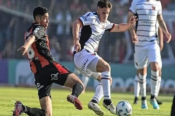 Colón y Defensores de Belgrano cambiaron la hora por la 12ª fecha