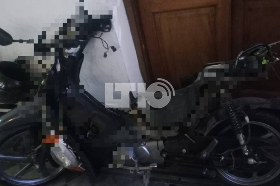 Un motochorro robó, huyó y terminó chocando