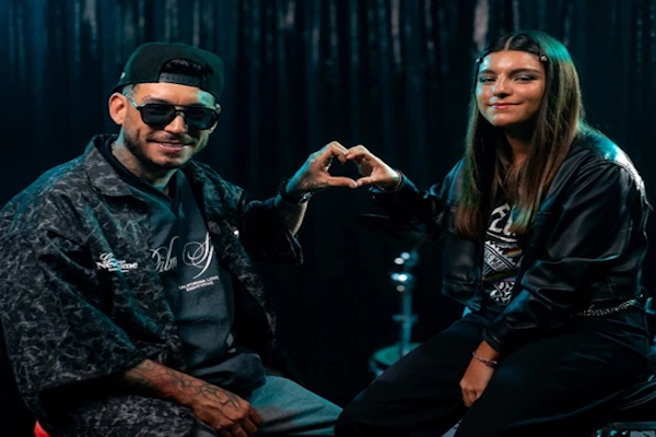 Ulises Bueno presenta un nuevo tema junto a su hija