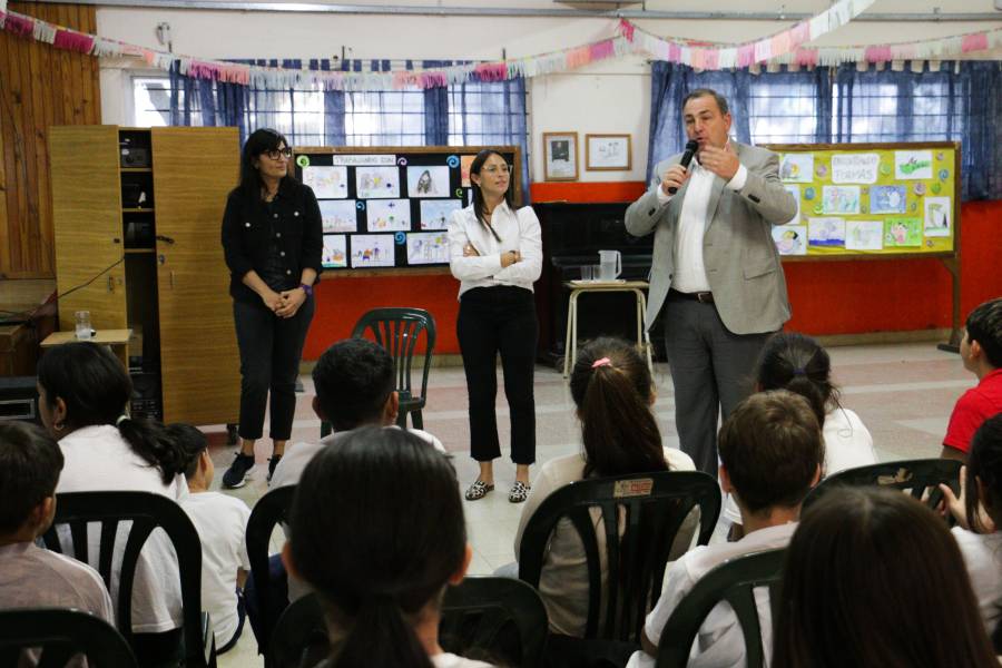 La Municipalidad dicta talleres educativos en escuelas 