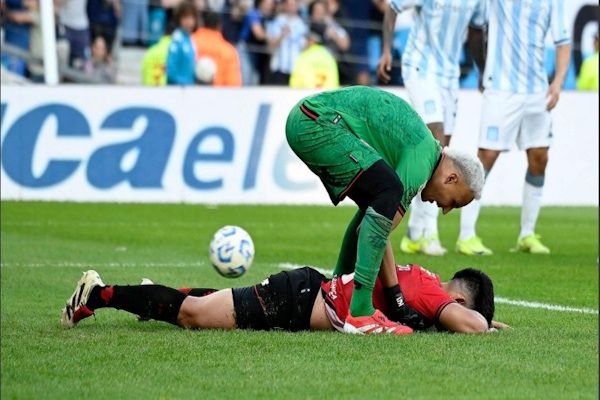 Newell ´s cayó ante Racing y se quedó sin el pase a octavos