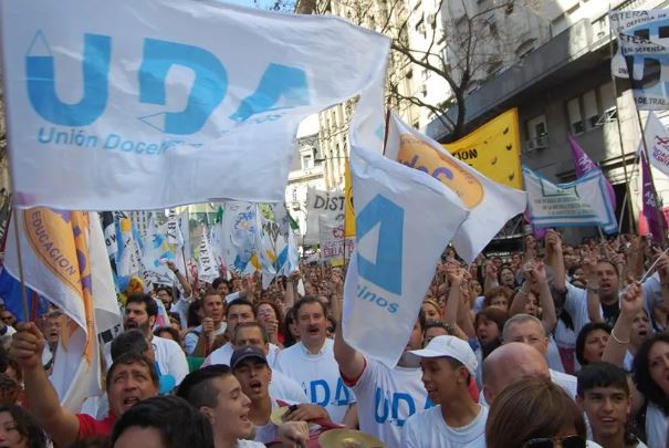 UDA rechazó la propuesta del gobierno de Santa Fe y se declaró en estado de alerta