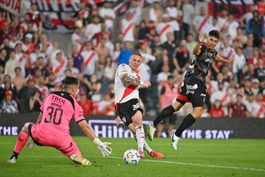 Con Driussi y Mastantuono como dudas, River recibe a Barracas por el Torneo Apertura 2025