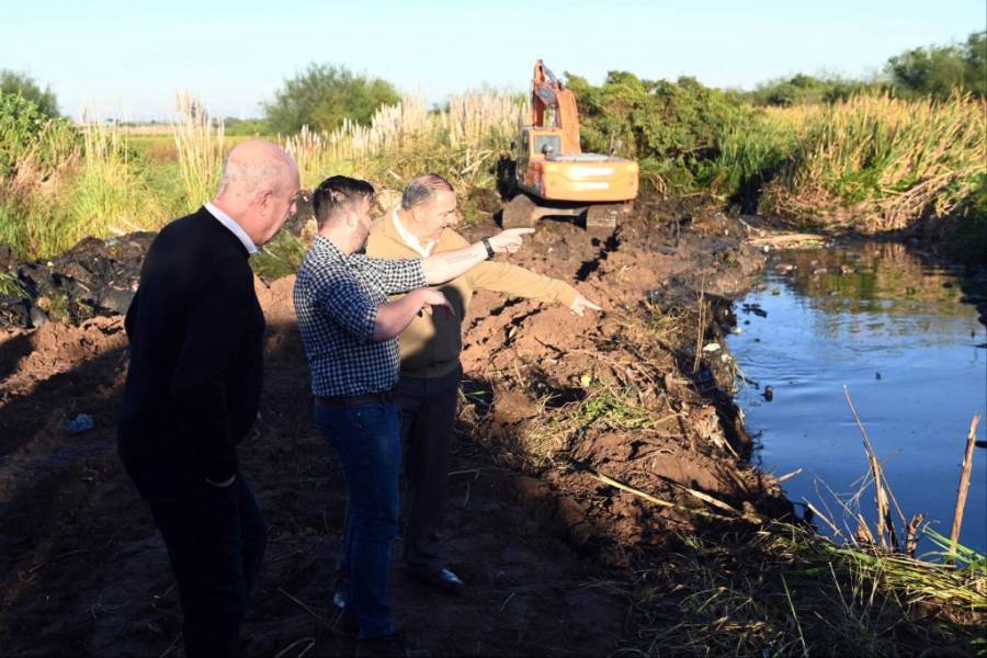 El intendente supervisó el funcionamiento del sistema de drenaje 