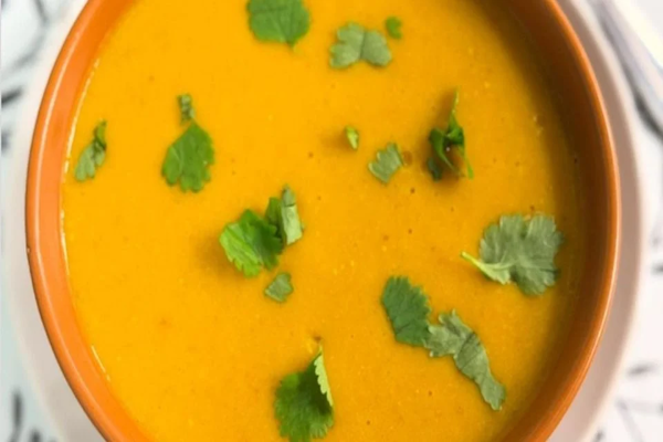Sopa de lentejas turcas