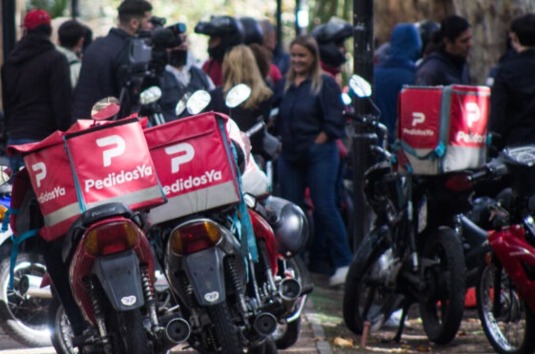 Concentración de deliverys en Recoleta: el municipio avanza en la solución