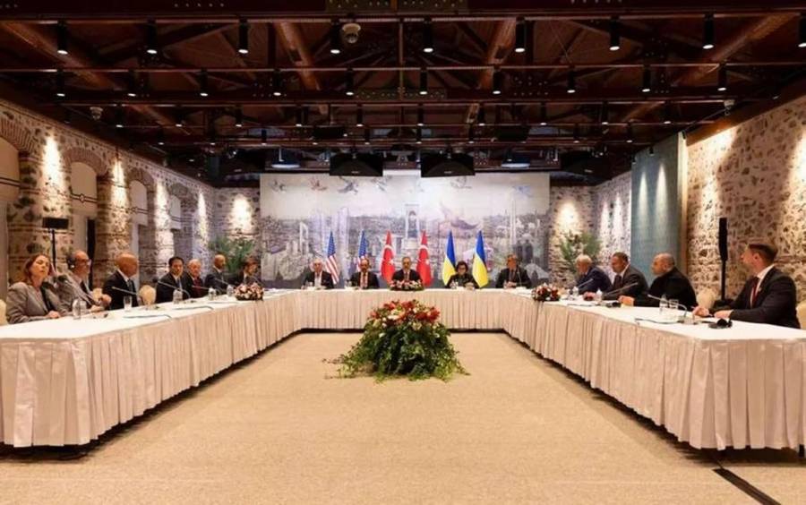 Ucrania y Rusia reanudan conversaciones de paz en Estambul