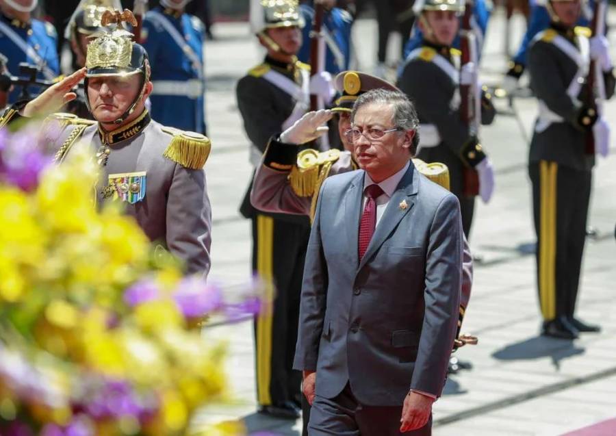 Petro reveló que desapareció de la escena pública porque recibió nuevas amenazas contra su vida