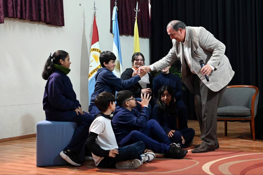 Poletti participó de la presentación del proyecto Caminos Escolares