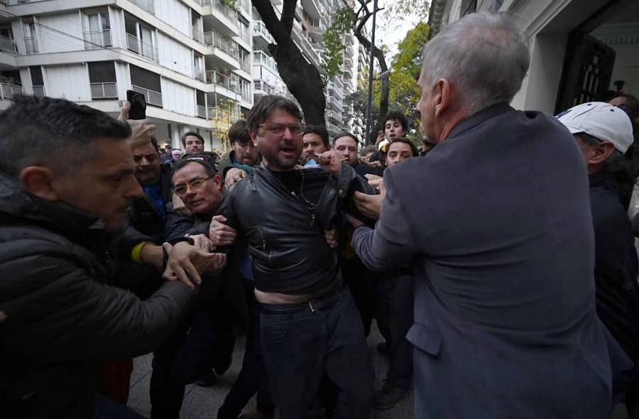 Tras pasar 12 horas detenido, liberaron a Juan Grabois