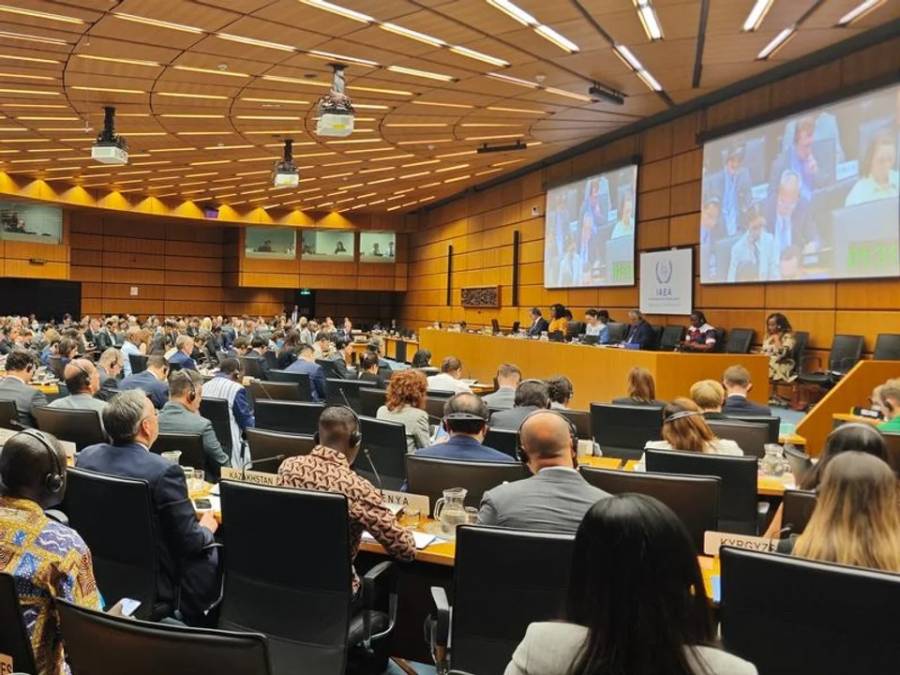 La OIEA detectó impactos directos en la instalación nuclear iraní de Natanz