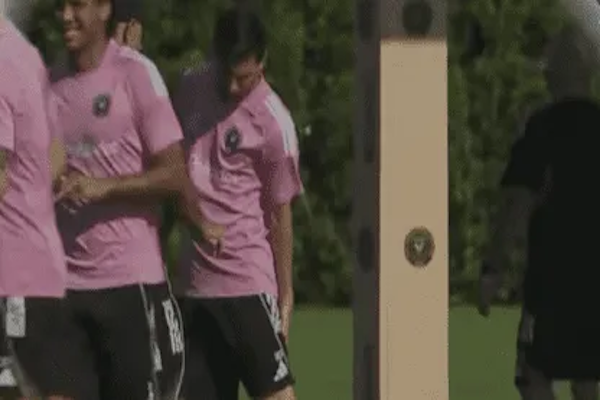 Messi alarmó a todos y Mascherano llevó tranquilidad