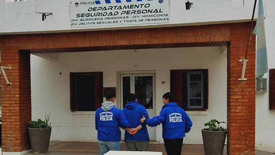 Prisión perpetua para el hombre que asesinó a su profesor de música de 50 puñaladas en Neuquén