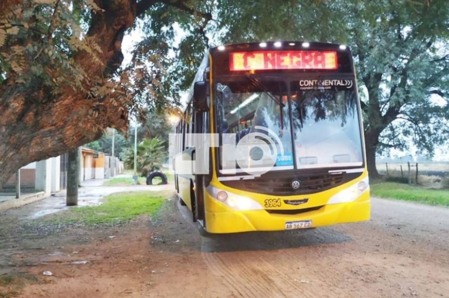 Vecinos de Santo Tomé denuncian el mal funcionamiento de la Línea C Negra