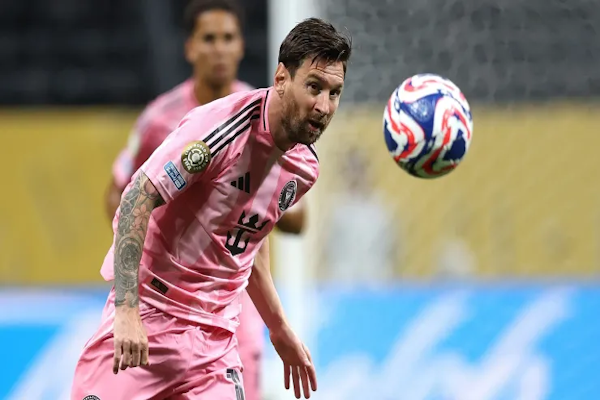 Messi está barajando la chance de irse a una liga más competitiva