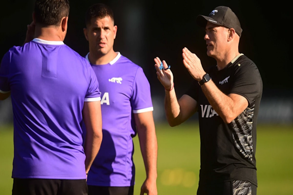 Los Pumas con formación titular para enfrentar a Inglaterra en La Plata