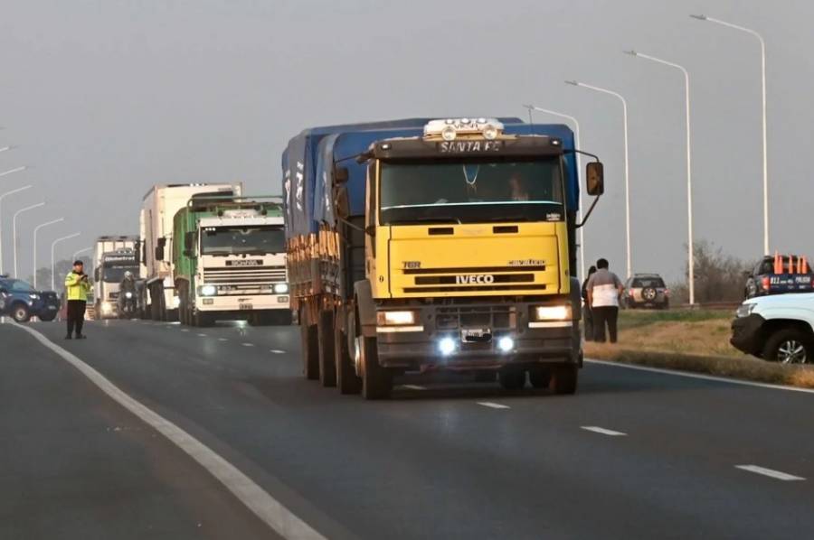Camioneros santafesinos reclaman por nuevos trámites nacionales