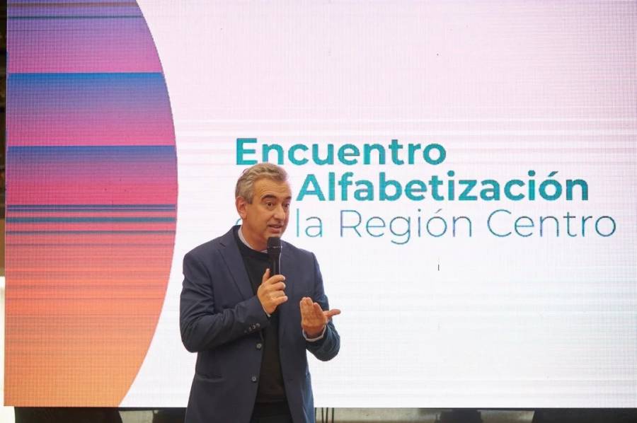 Pablo Javkin y más de 20 intendentes del interior reclaman un reparto federal de los fondos nacionales